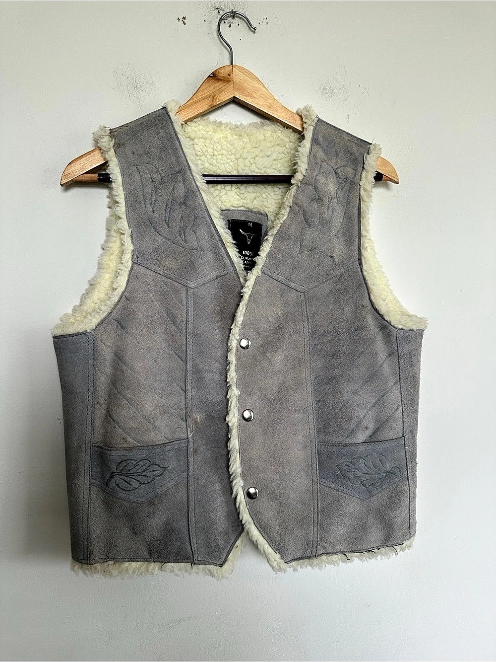 Genuine Leather Shearling Vest in Gray Size Medium